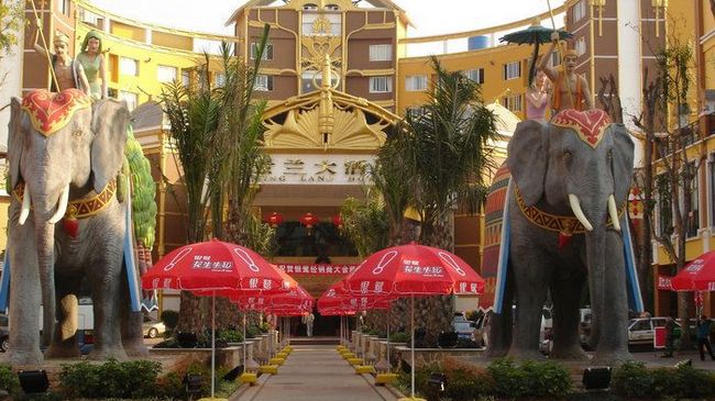 King Land Hotel Jinghong Zewnętrze zdjęcie